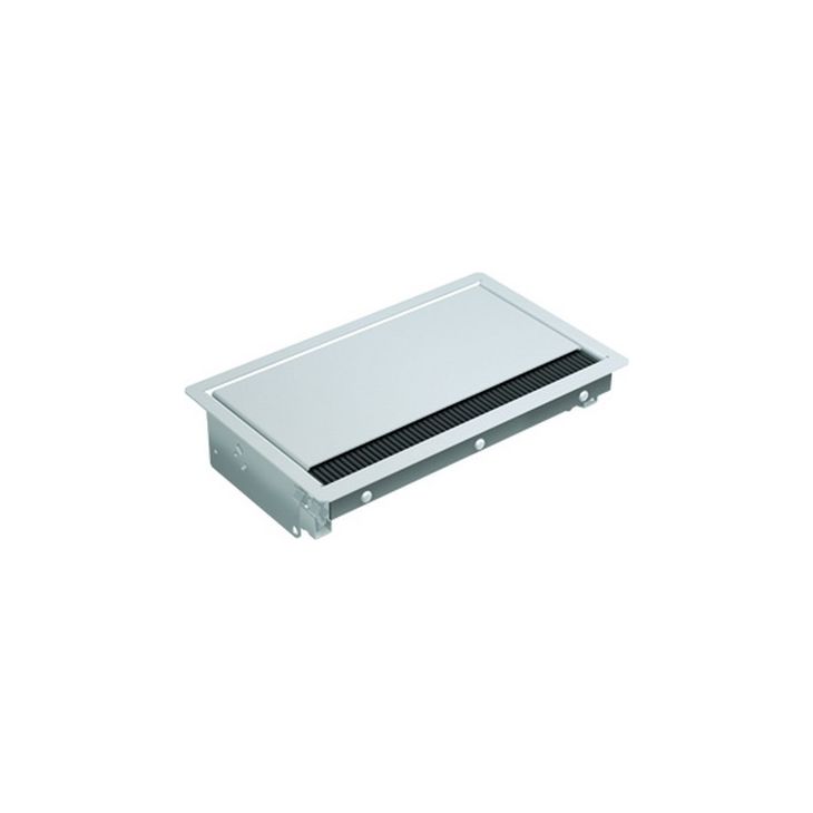 Kantoor elektrificatie en kabelmanagement - Bachmann - CONI inbouwraam Kort verchroomd 3 modulen - 338.0214