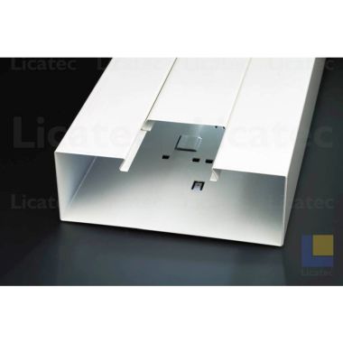 Matériel d&#039;installation - Licatec - BRS-F.goulotte murale 2000 x 200 x 93 RAL9010 - 20395
