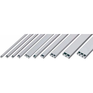 Installatiemateriaal - Famatel - Kabelgoot PVC zelfklevend 16x16mm RAL9001 - 71557-A