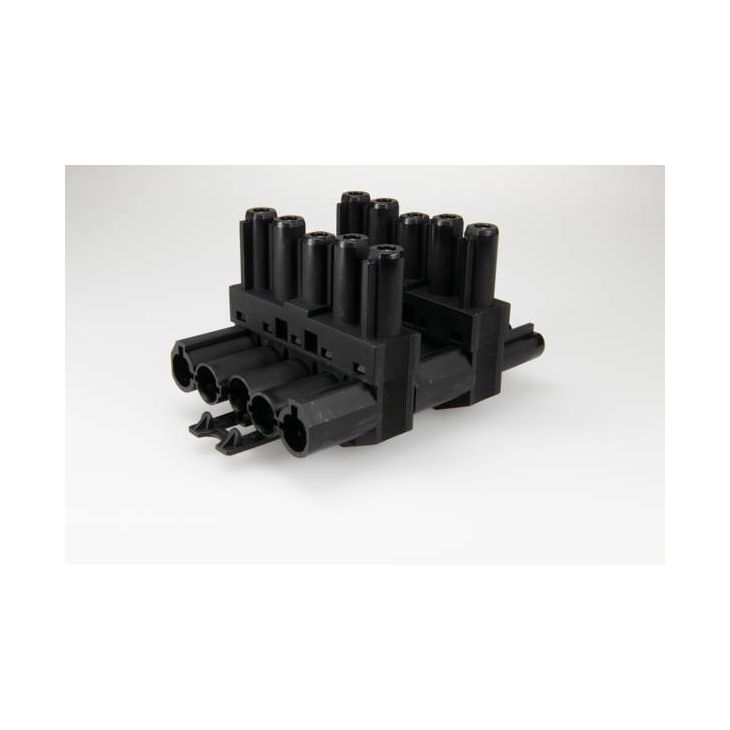 AC166 GVT 4 Splitter, 5-polig, 1 in 3 uit, zwart