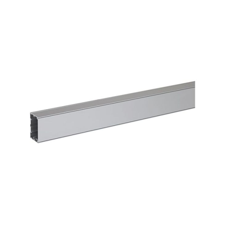 Kantoor elektrificatie en kabelmanagement - Simon - Plint 65x40 1 compartiment - Geanodiseerd aluminium - TM210618